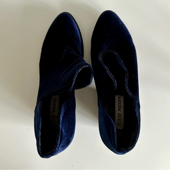 Steve Madden Adelphie Velvet Ankle Boots Women’s Size 8 - Picture 4 of 7